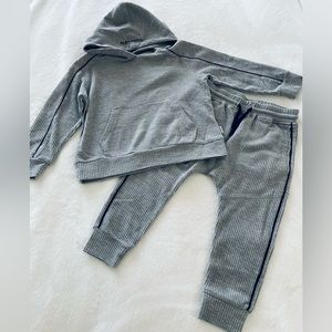 Superism Kids’ Unisex Waffle Sweatshirt Hoodie and Panda pants Set (Pre-Loved)